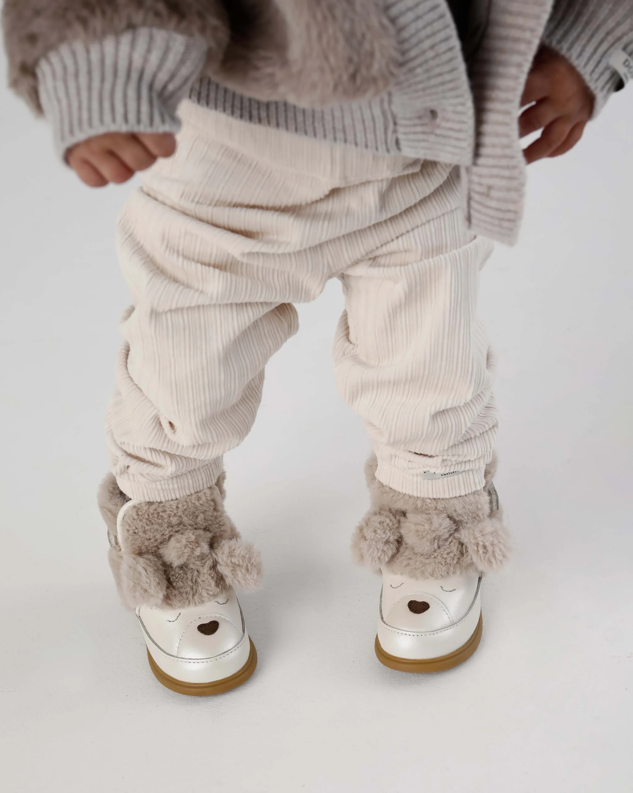 Dubu Exclusive Shoes | Poodle | Off White Metallic Leather – Image 2