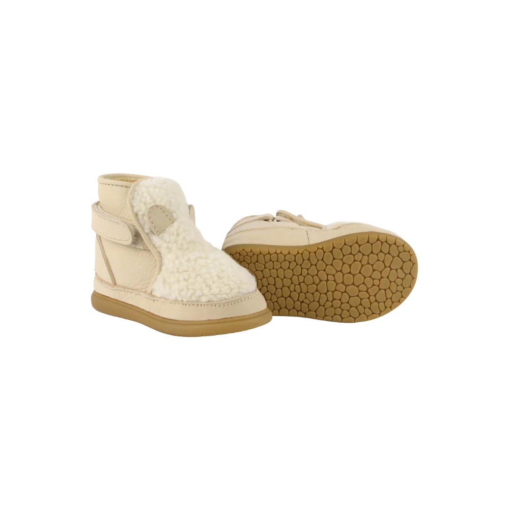 Roumi Shoes | Polar Bear | Off White Curly Faux Fur – Image 5
