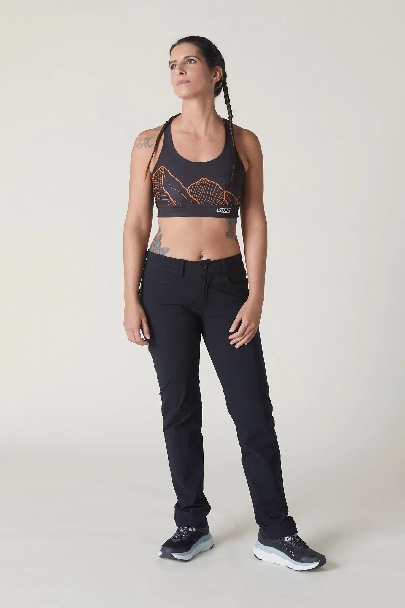 Deep Black - Pantalon stretch coupe jean femme élégant – Image 3