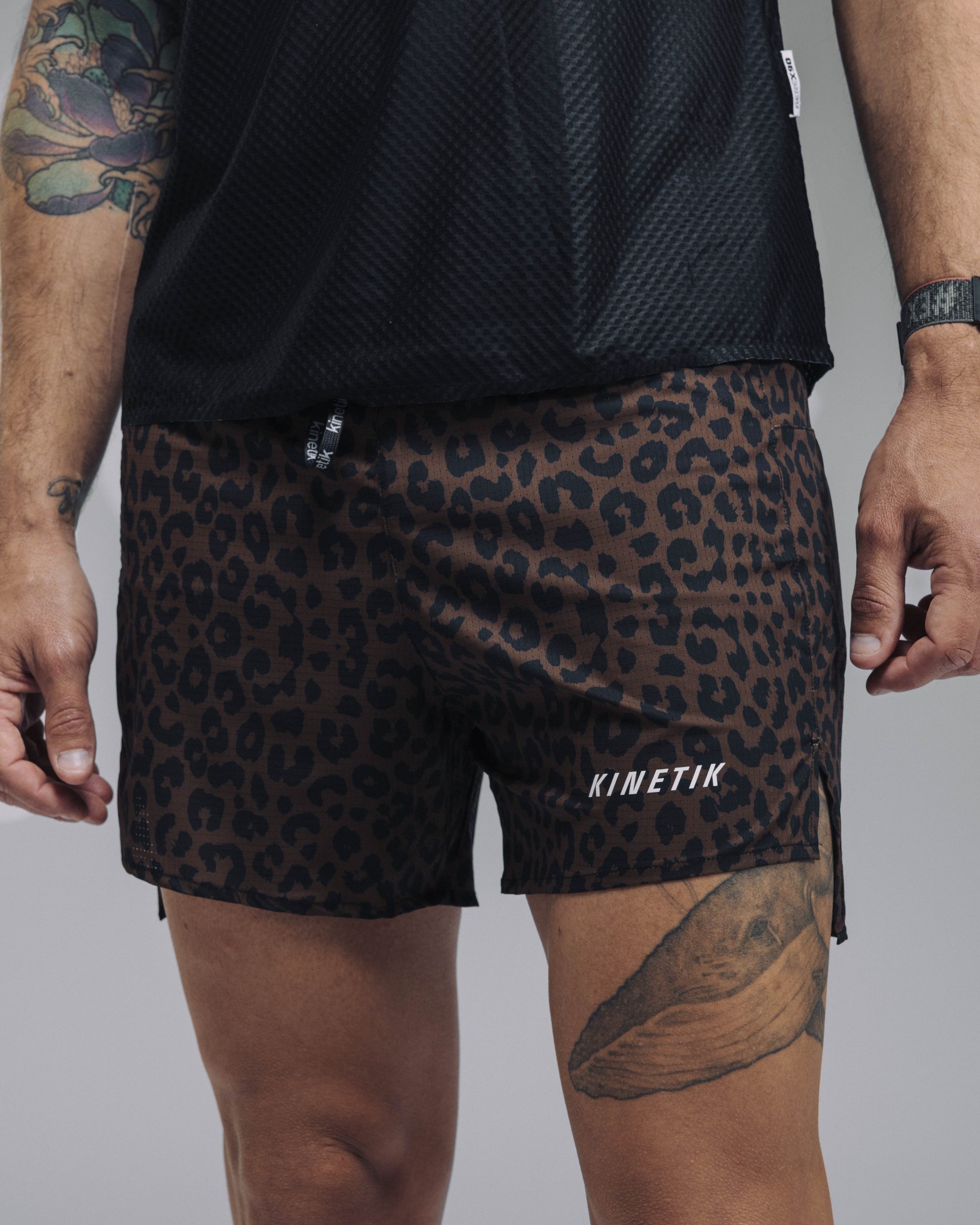 AEROK 6 MEN LEOPARD TIRAMISU – Image 2