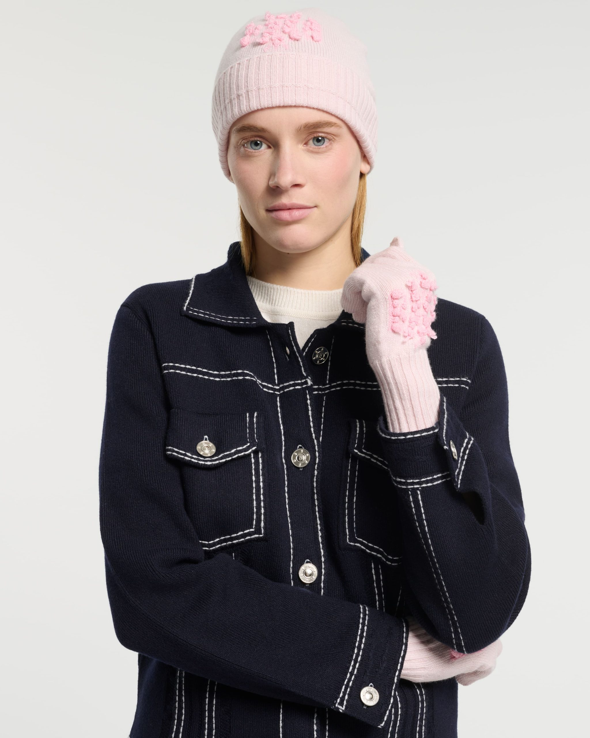 Bonnet en cachemire avec logo B – Image 2