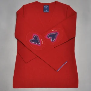 Pull col V femme mérinos rouge cœur